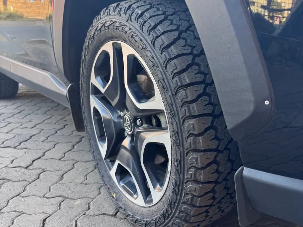 Premium Tyres